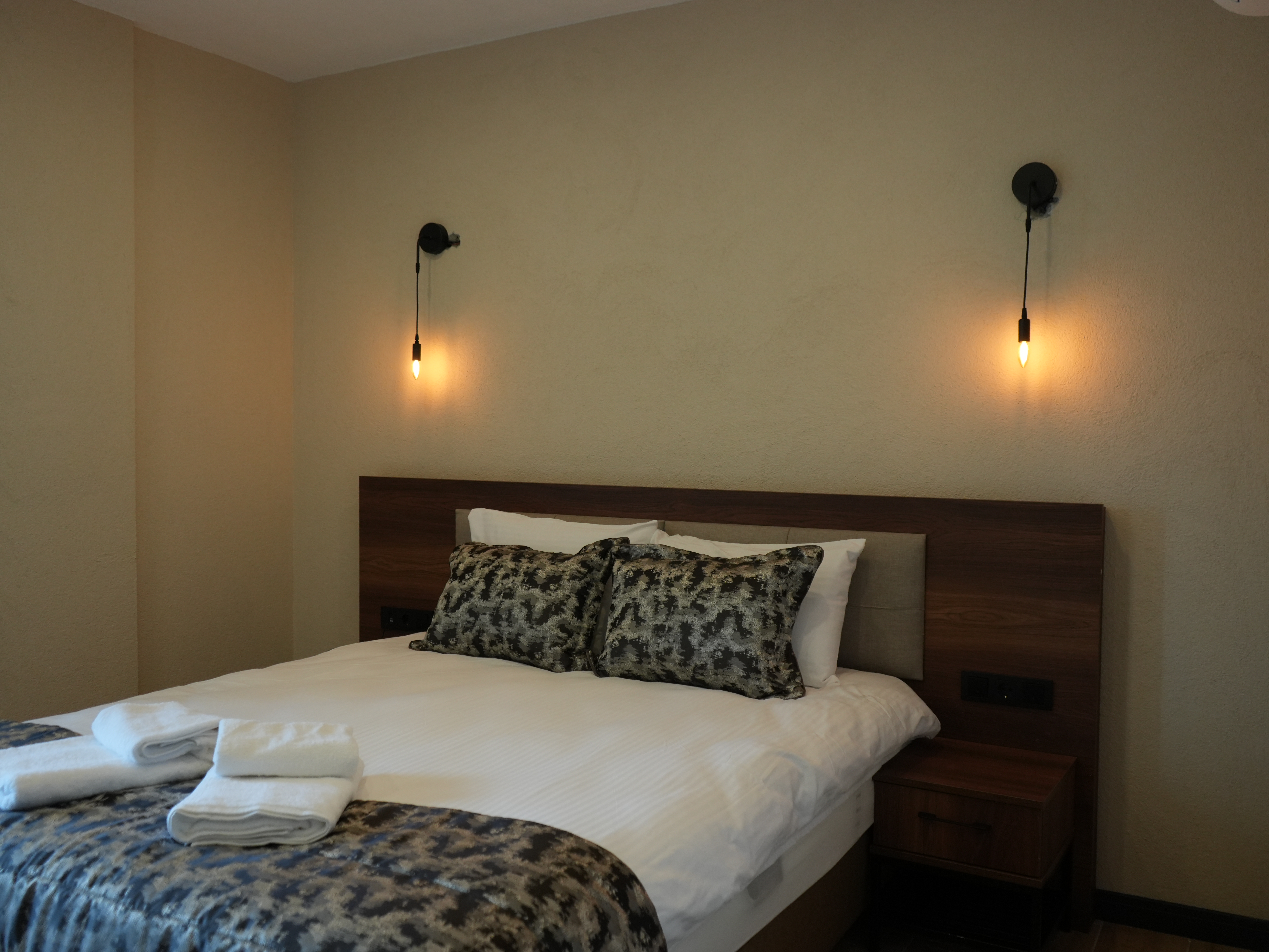 SNGL ROOM